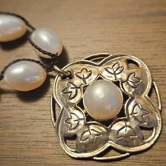 Silpada sterling and fresh water pearl necklace. - Picture 2 of 6